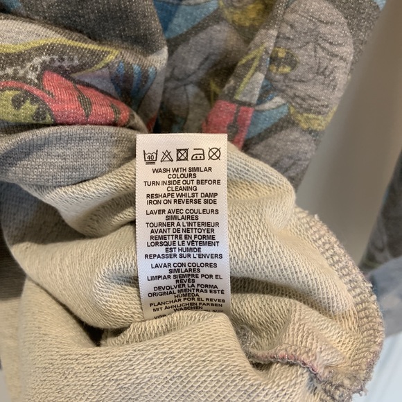 ASOS Batman print crewneck sweatshirt - Picture 5 of 5